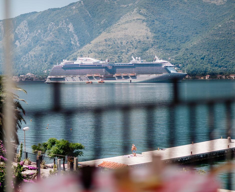 Celine'S Place By The Sea Kotor Exterior photo