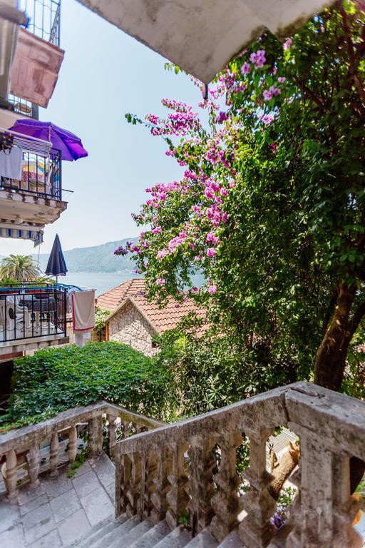 Celine'S Place By The Sea Kotor Exterior photo